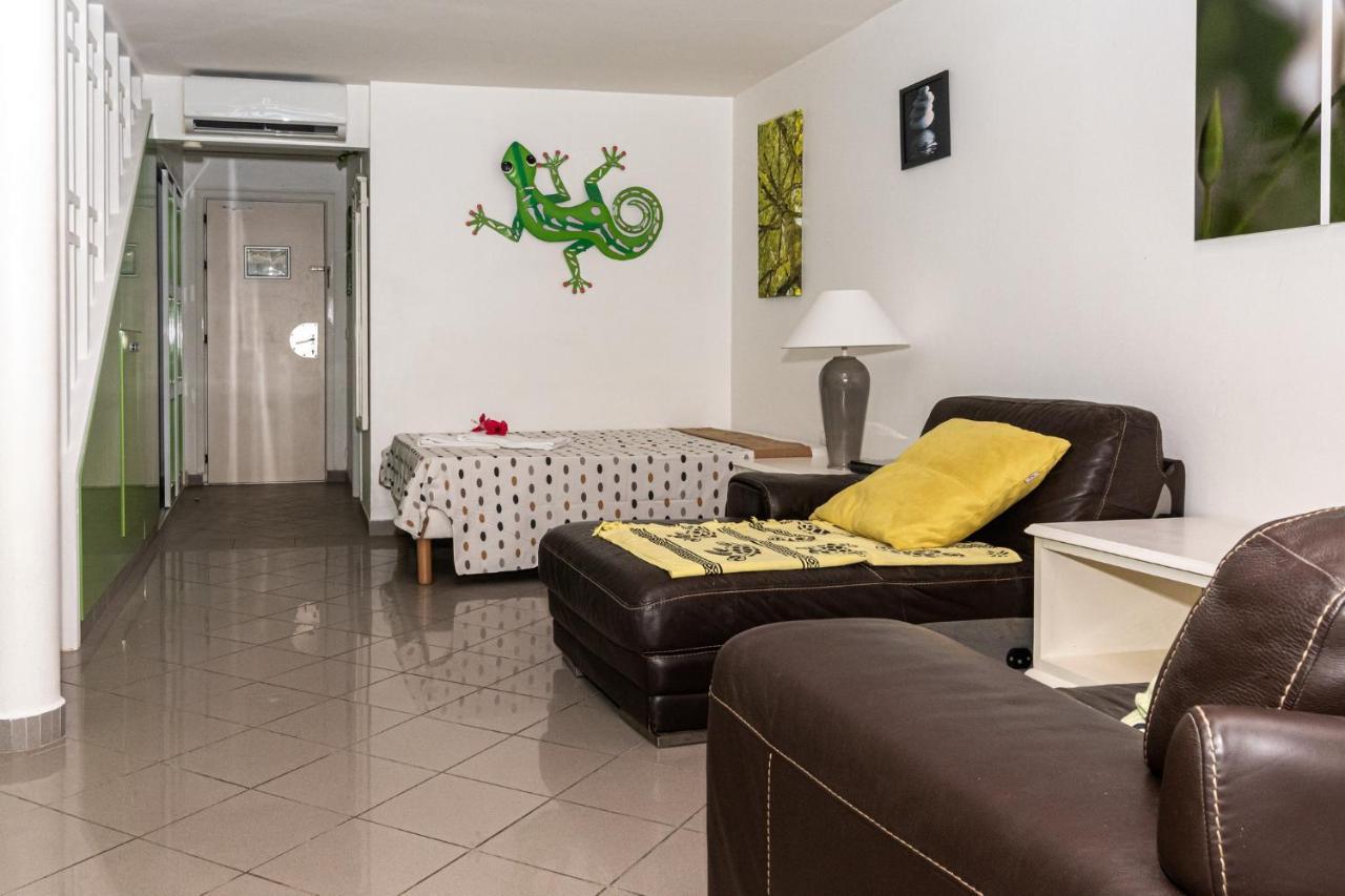 Apartamento Studio En Duplex , Face A La Mer Le Gosier  Exterior foto